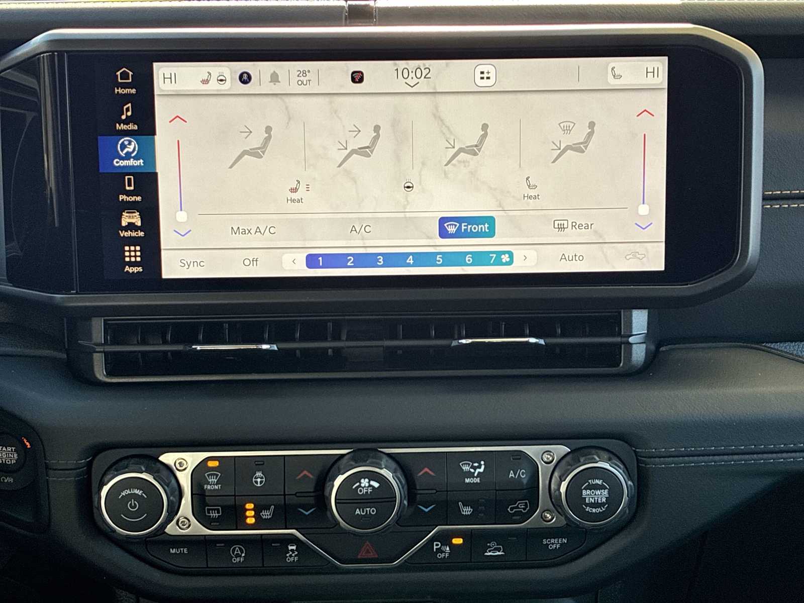 Thumbnail: 2026 Jeep Gladiator - 17