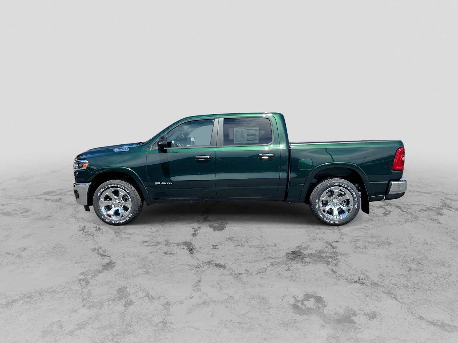 Thumbnail: 2026 RAM 1500 - 5