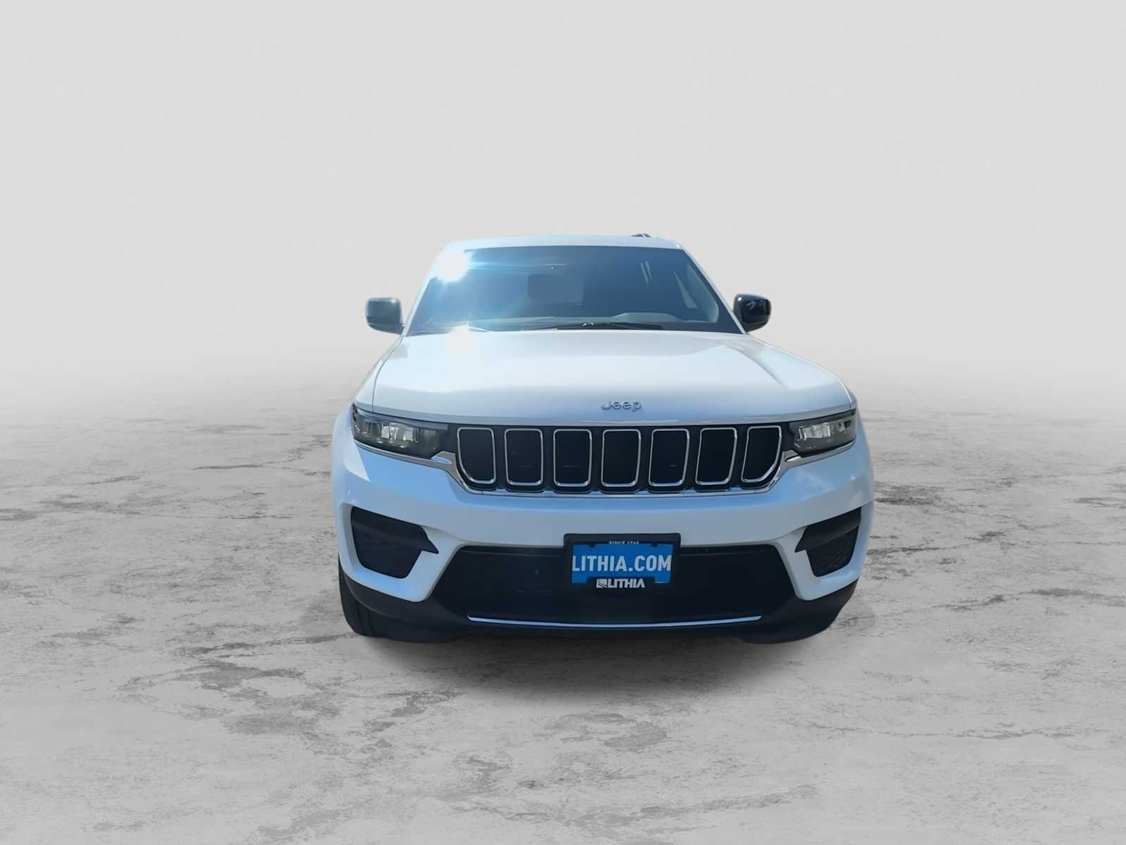 Thumbnail: 2025 Jeep Grand Cherokee - 3