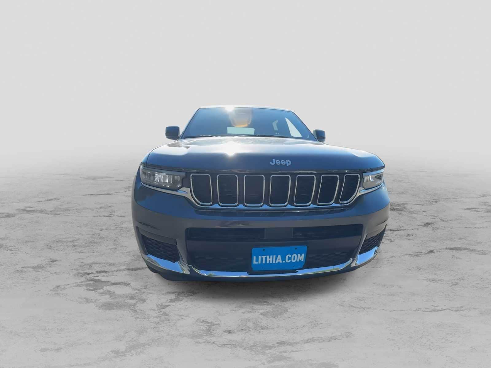 Thumbnail: 2025 Jeep Grand Cherokee - 3