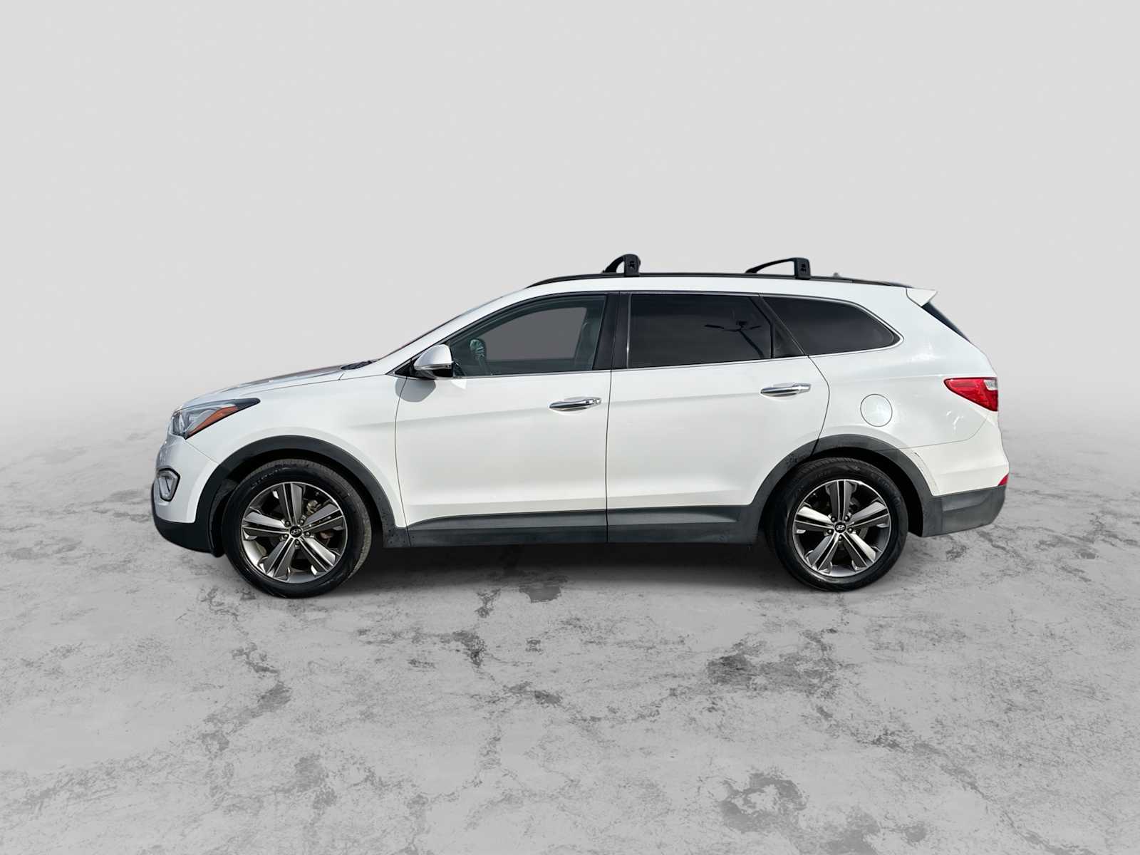Thumbnail: 2016 Hyundai Santa Fe - 5