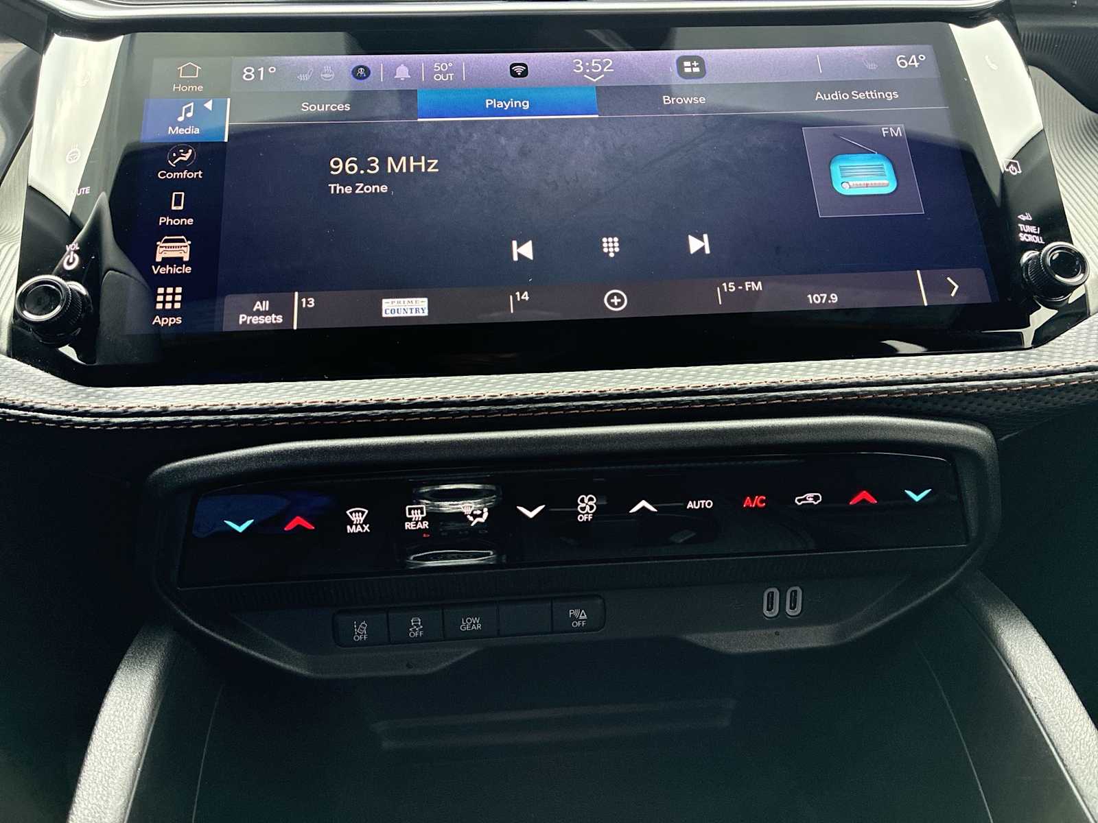 Thumbnail: 2026 Jeep Cherokee - 12