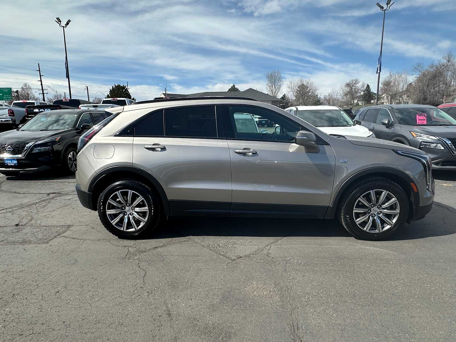 2022 Cadillac XT4 Sport photo 4