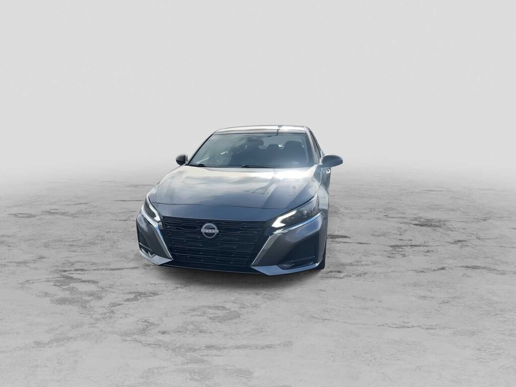 Used 2024 Nissan Altima 2.5 SV Sedan