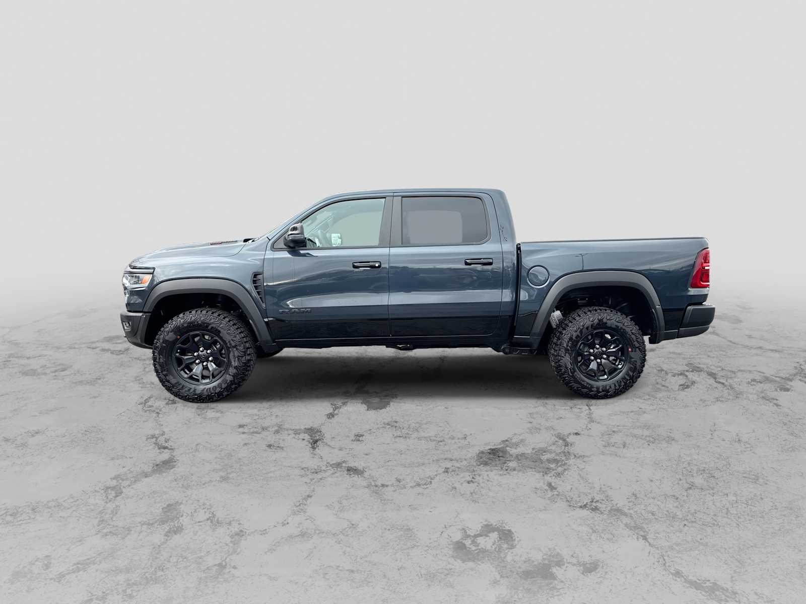 Thumbnail: 2026 RAM 1500 - 5