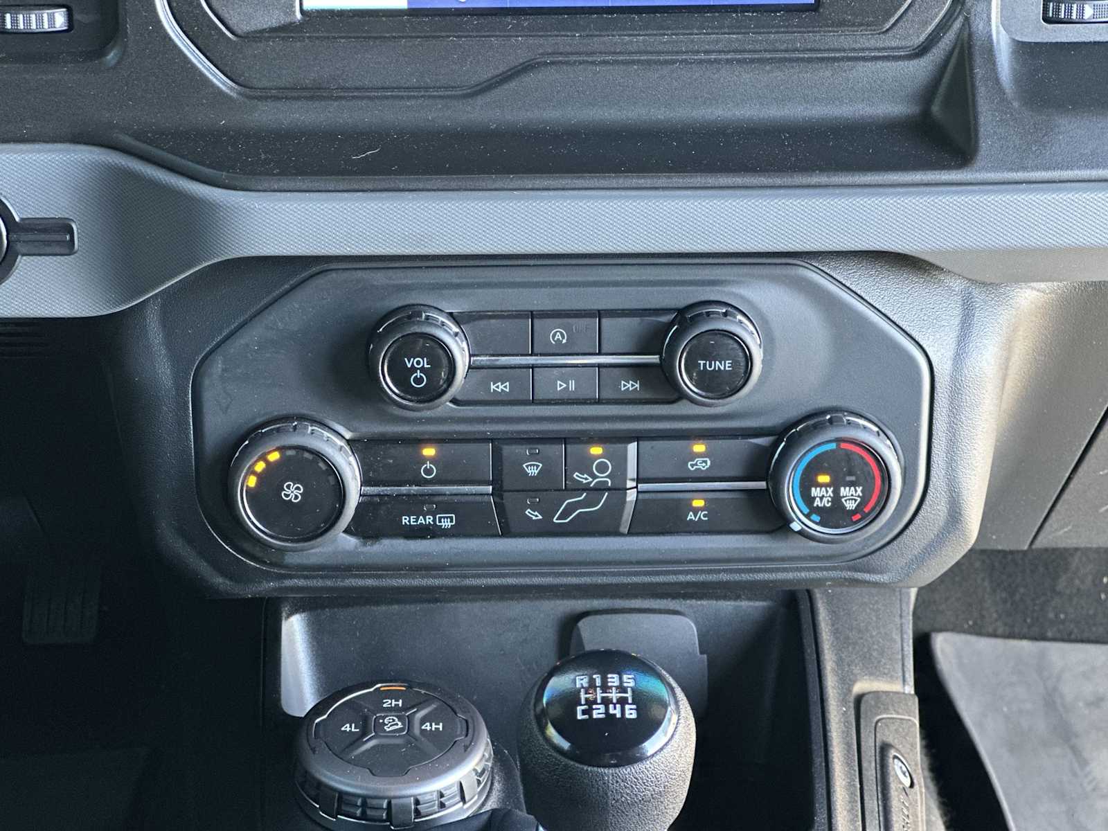 Thumbnail: 2023 Ford Bronco - 16