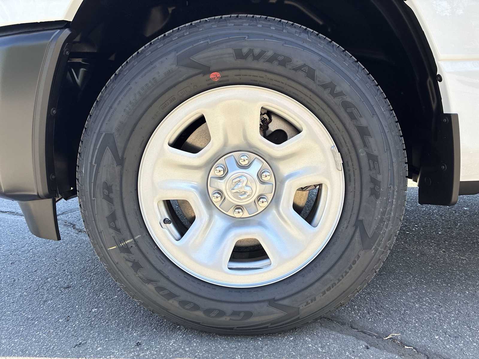 Thumbnail: 2026 RAM 1500 - 18