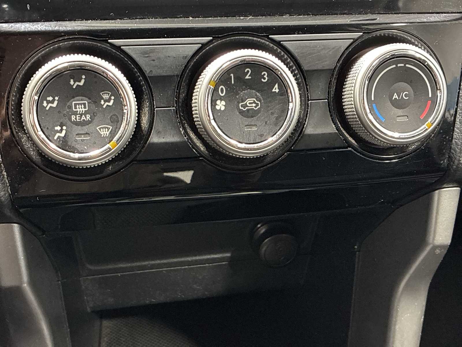 Thumbnail: 2016 Subaru Forester - 17