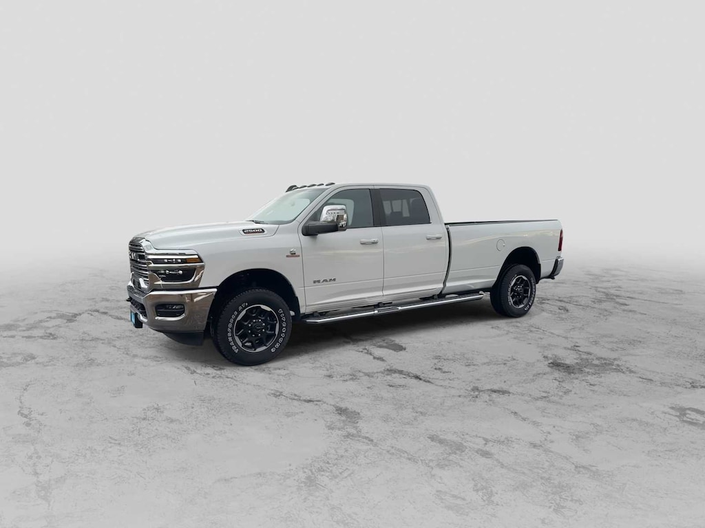 New 2025 Ram 2500 LARAMIE CREW CAB 4X4 8' BOX Pickup