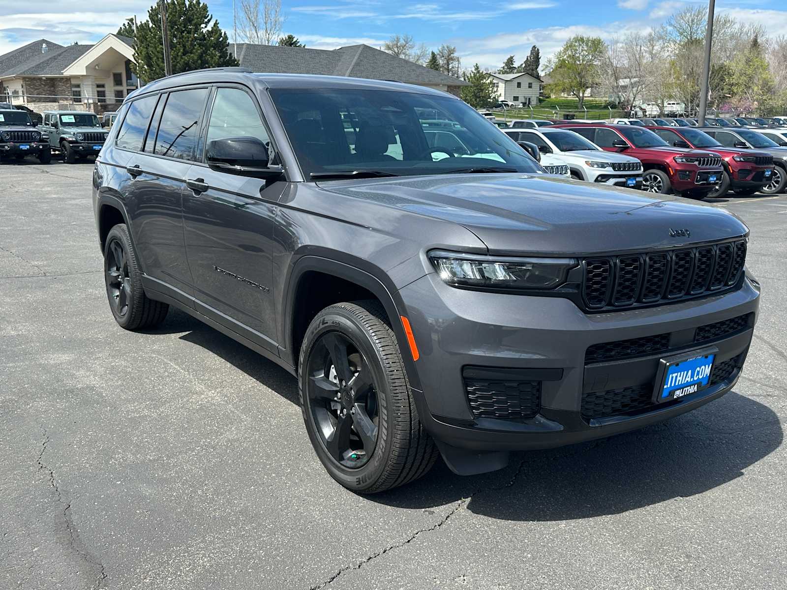 2025 Jeep Grand Cherokee Altitude 3