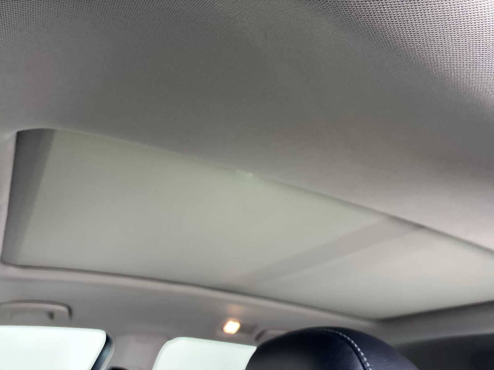 Thumbnail: 2019 Volkswagen Atlas - 16