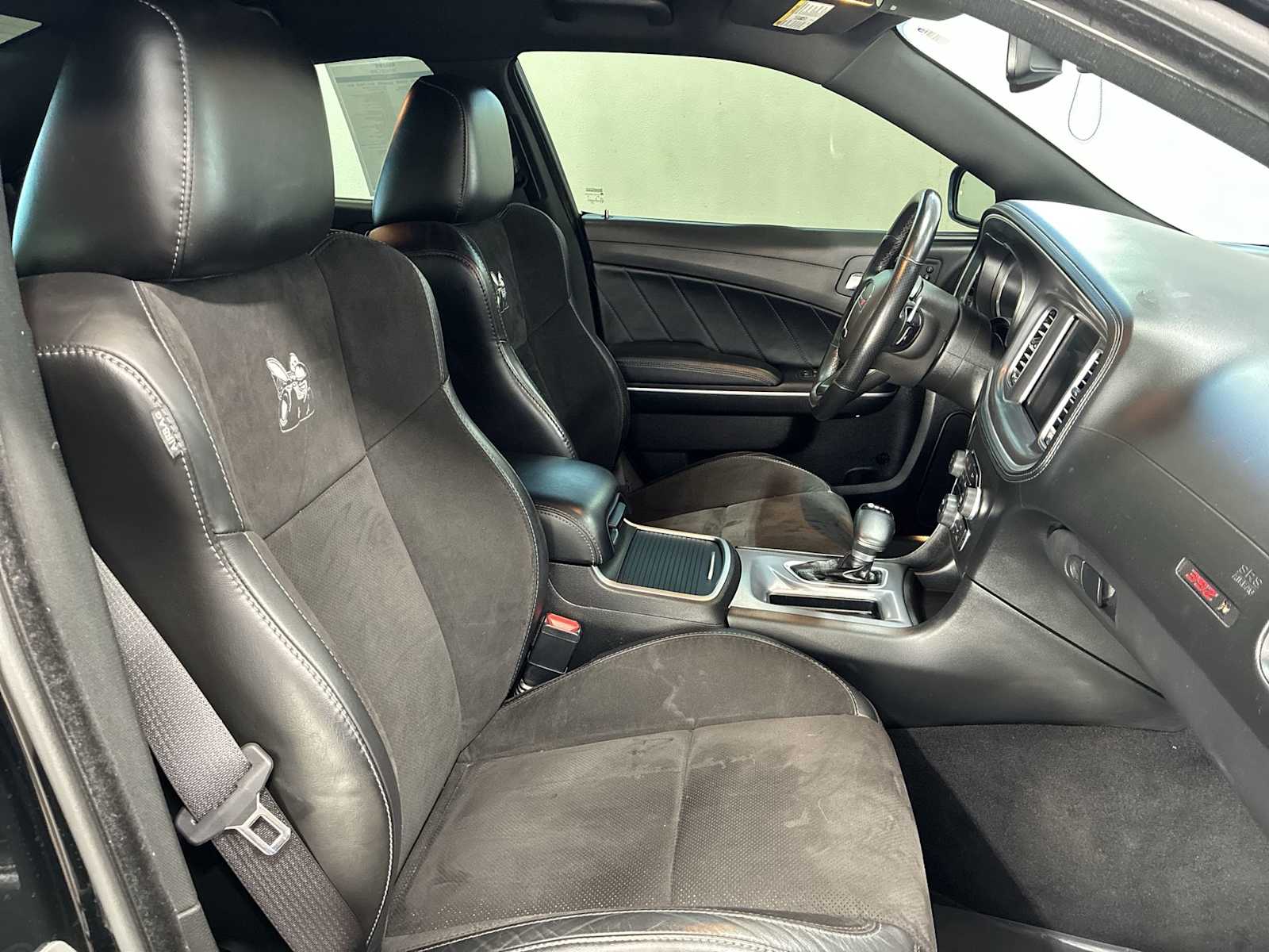 Thumbnail: 2022 Dodge Charger - 24