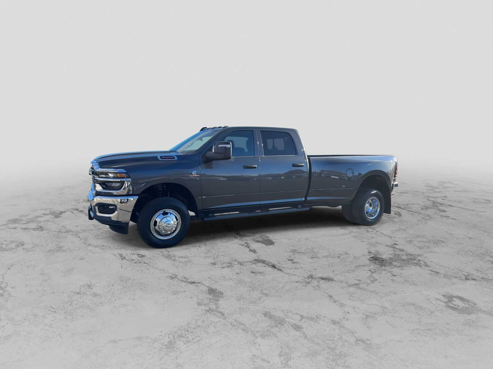 Thumbnail: 2026 RAM 3500 - 4