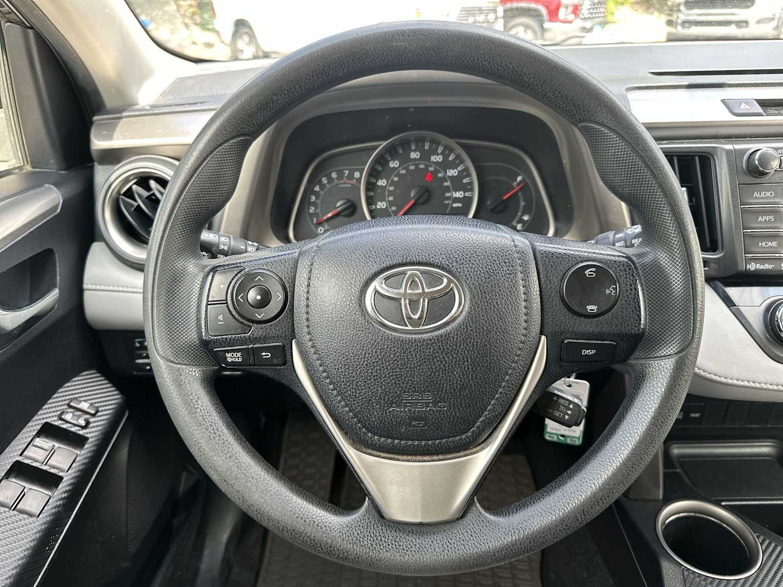 Thumbnail: 2015 Toyota RAV4 - 11