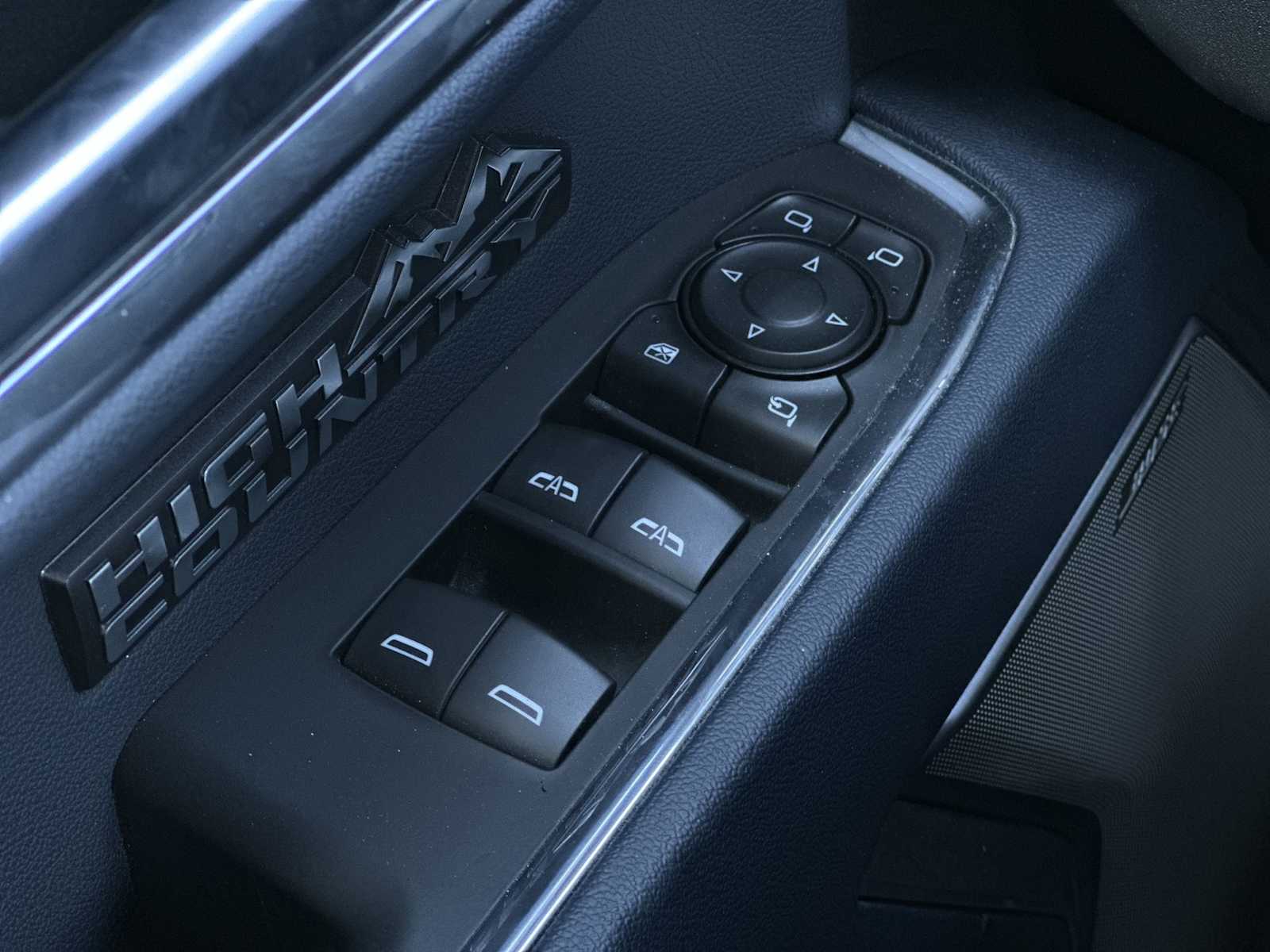 Thumbnail: 2024 Chevrolet Silverado 1500 - 15