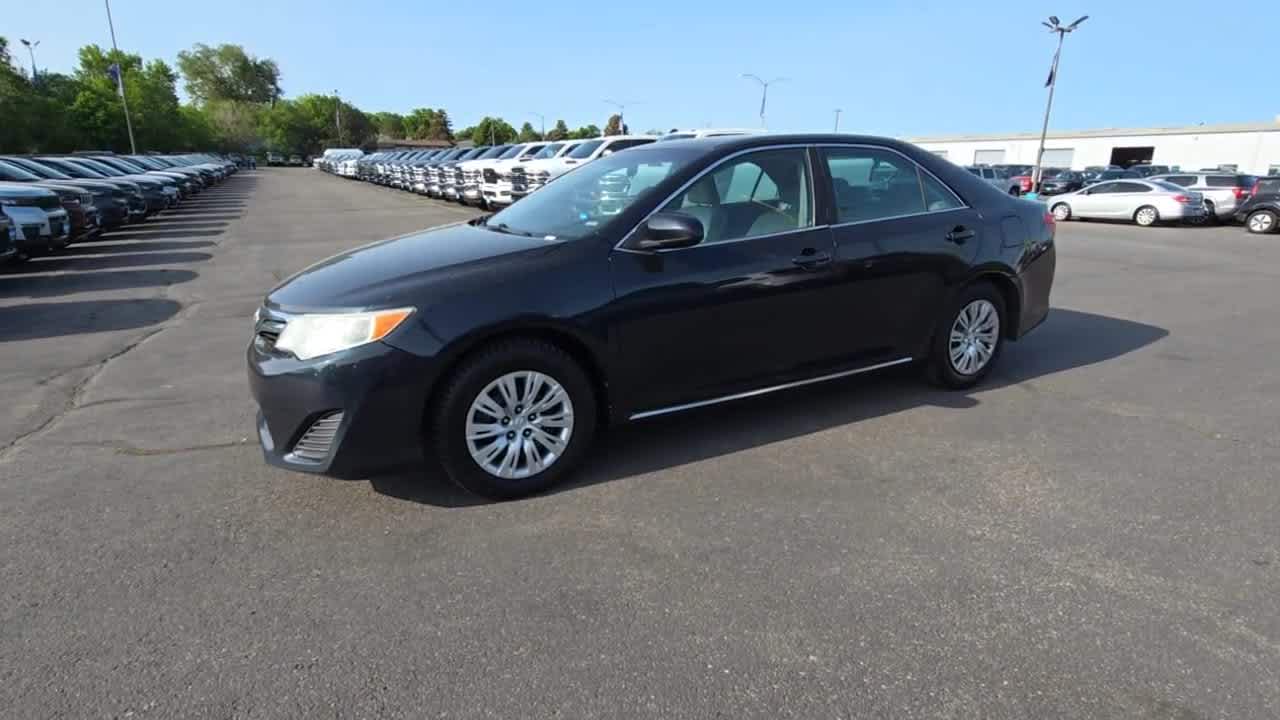 Thumbnail: 2014 Toyota Camry - 4