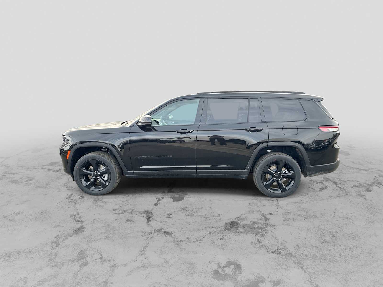 Thumbnail: 2025 Jeep Grand Cherokee - 5