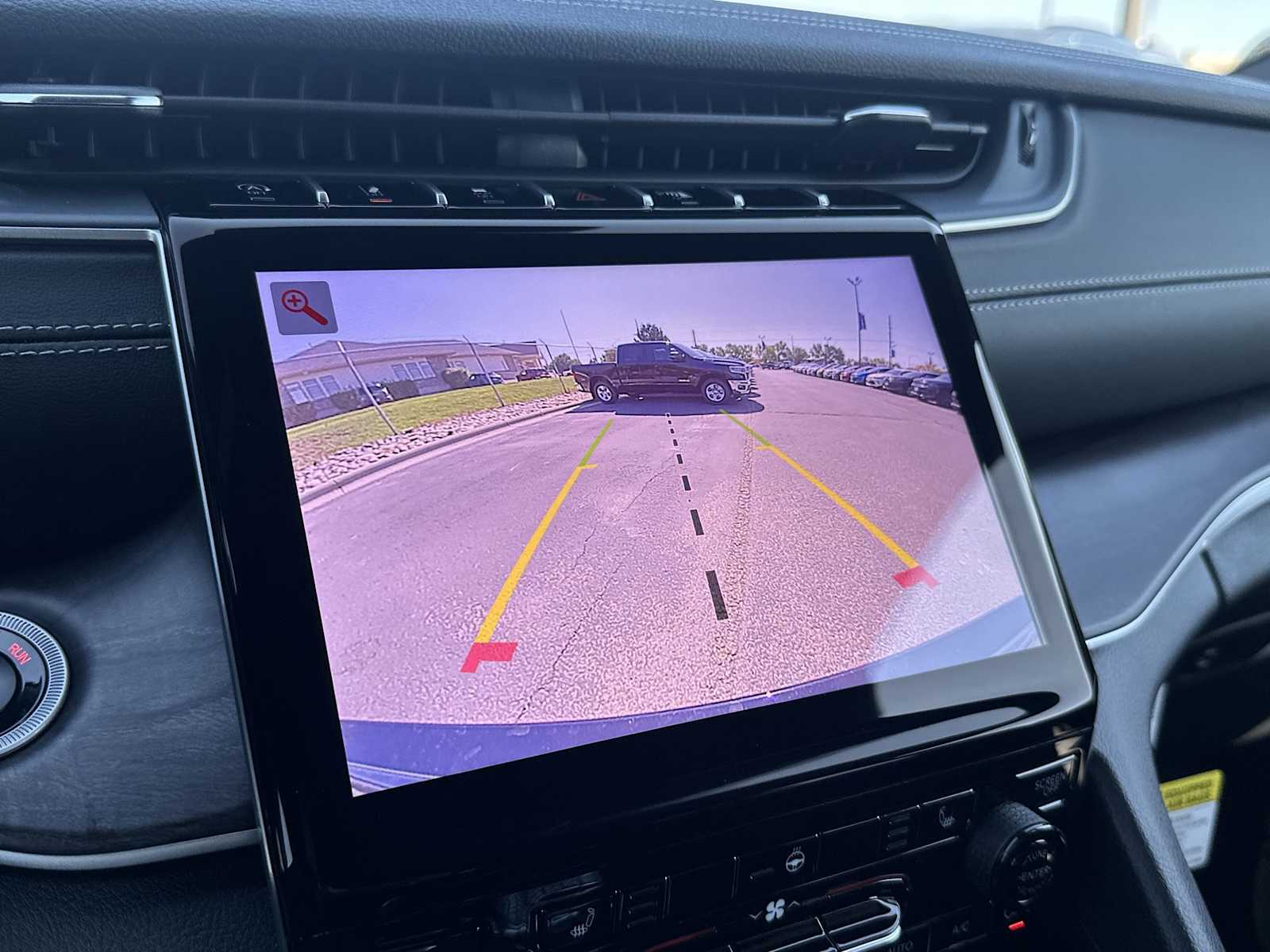 Thumbnail: 2025 Jeep Grand Cherokee - 23