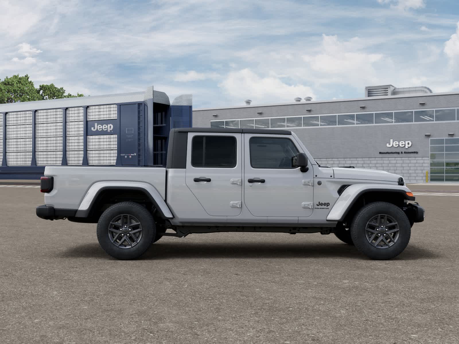 Thumbnail: 2026 Jeep Gladiator - 12