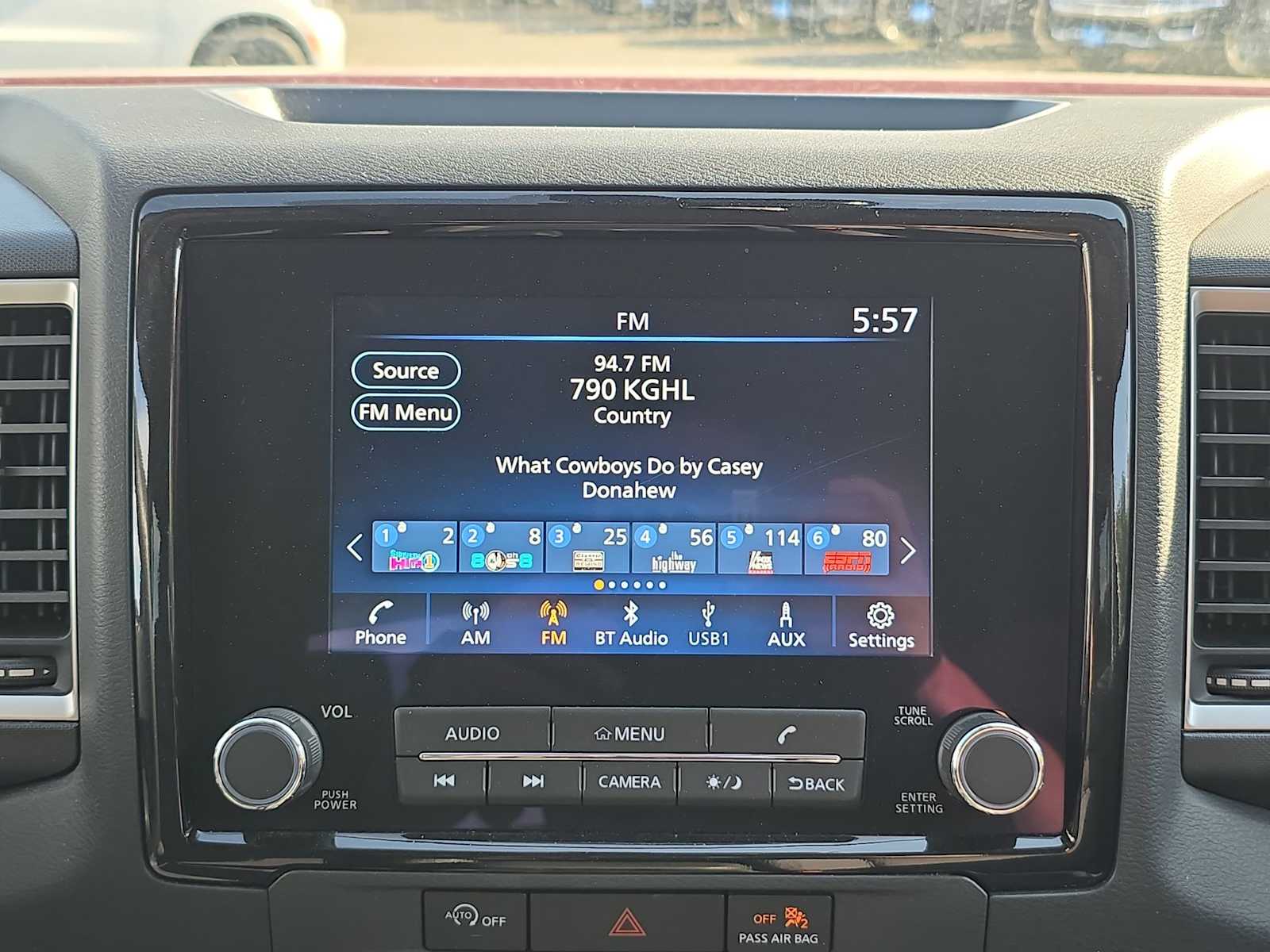 Thumbnail: 2023 Nissan Frontier - 12