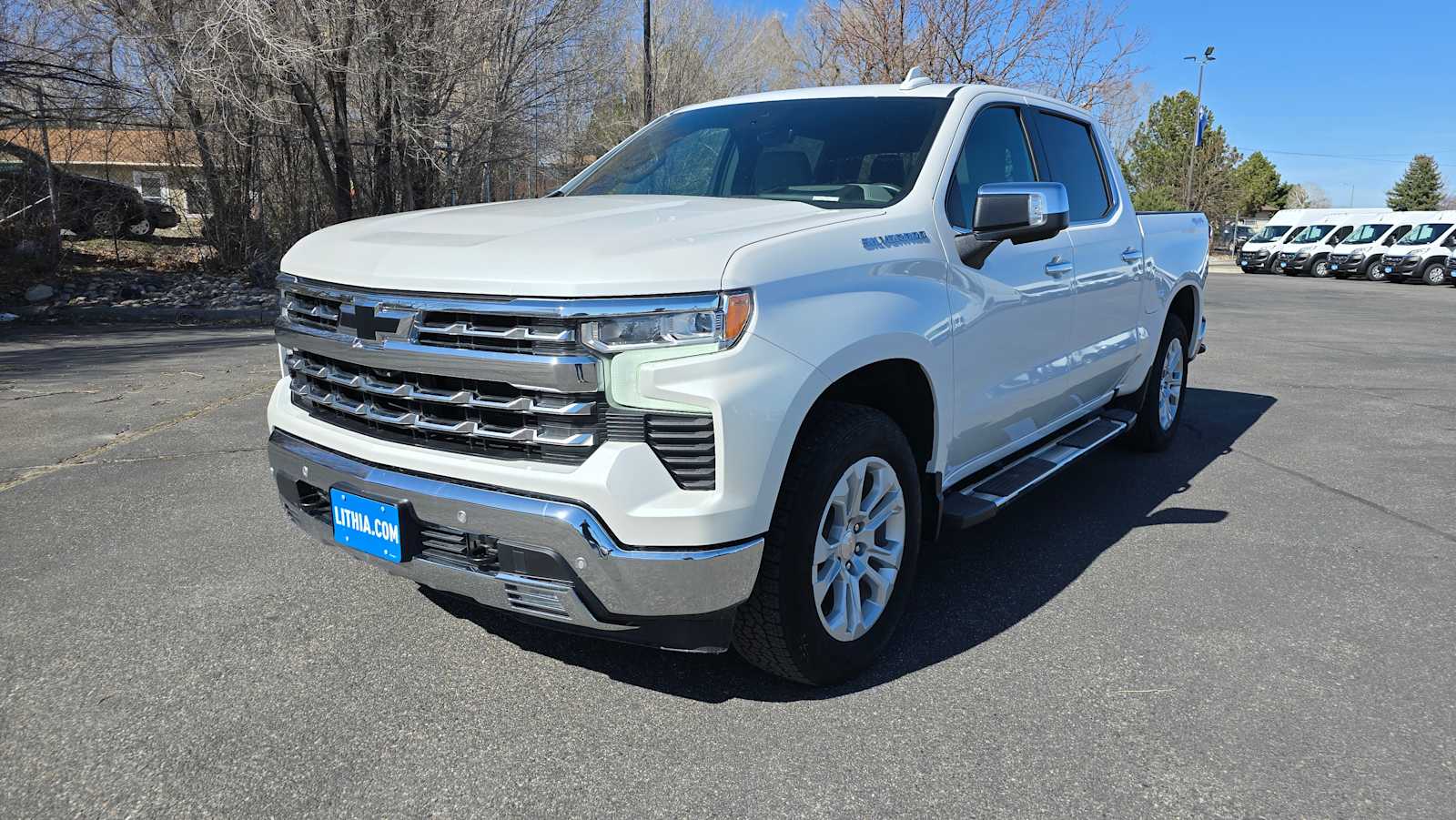 2022 Chevrolet Silverado 1500 LTZ photo 2