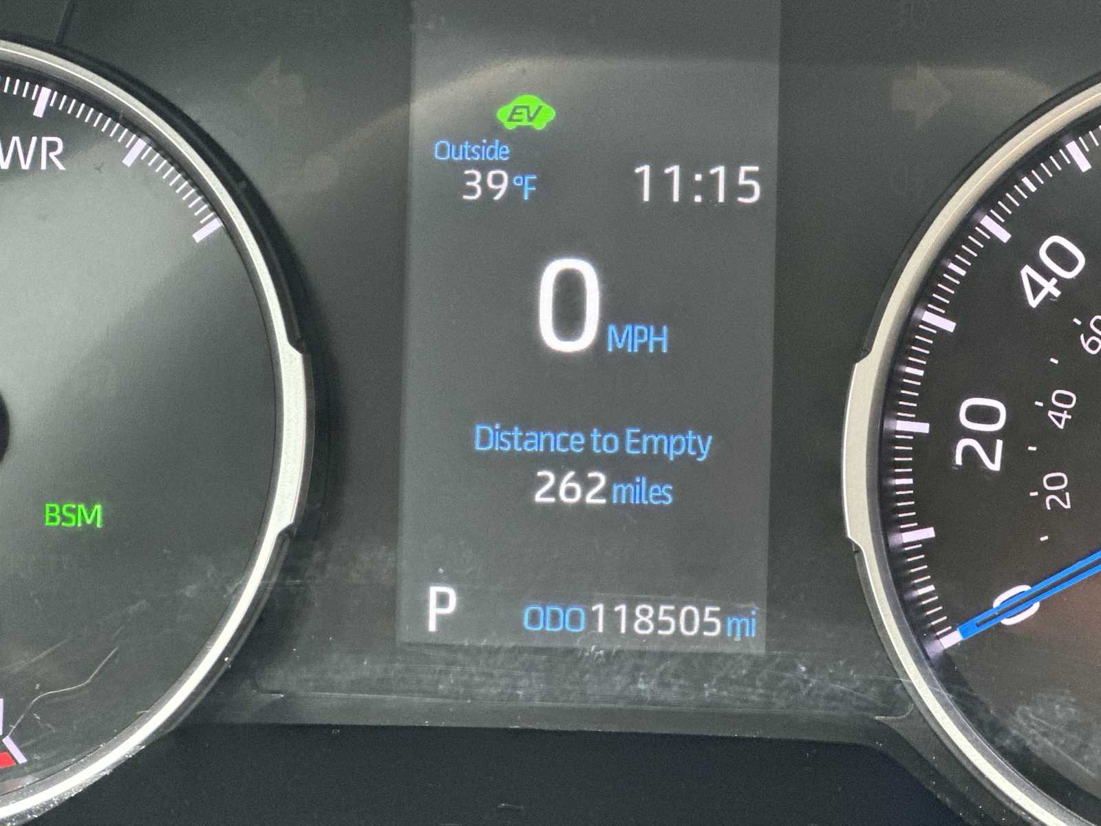 Thumbnail: 2022 Toyota RAV4 - 10