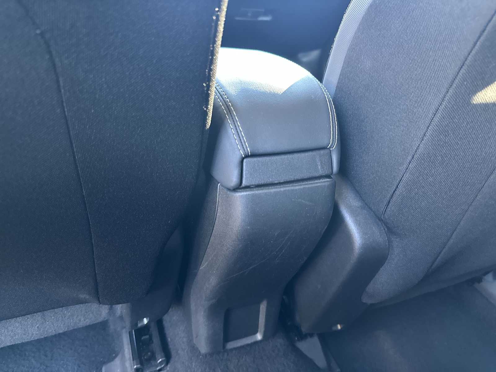 Thumbnail: 2023 Jeep Renegade - 21