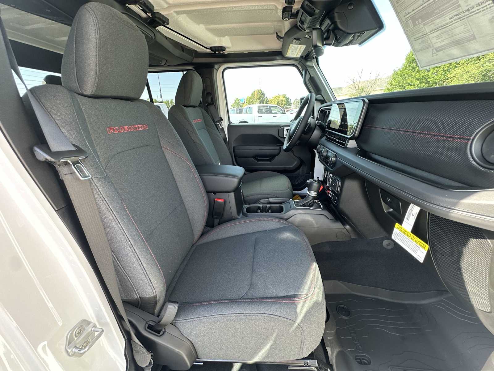 Thumbnail: 2025 Jeep Gladiator - 24