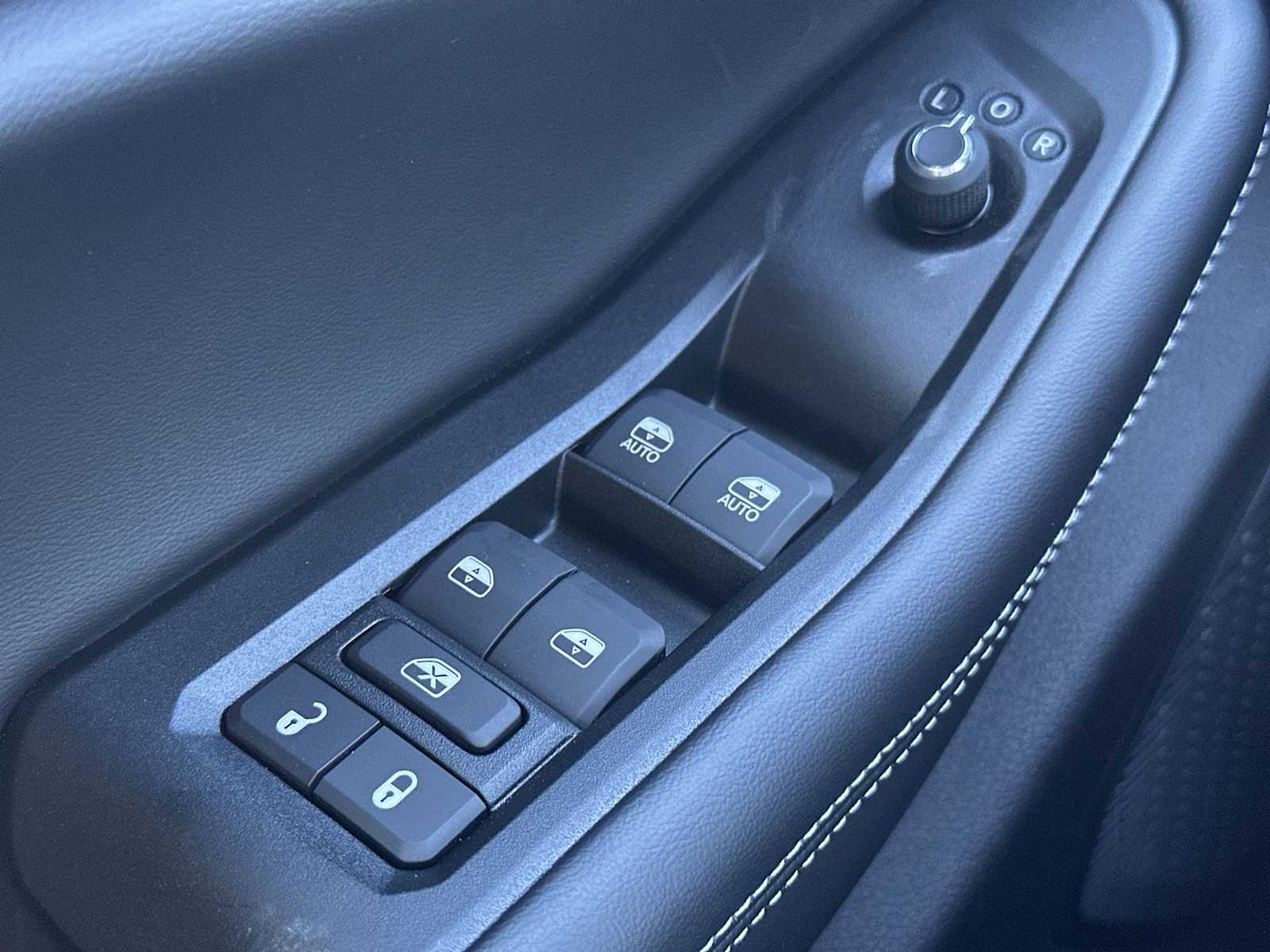 Thumbnail: 2025 Jeep Grand Cherokee - 15