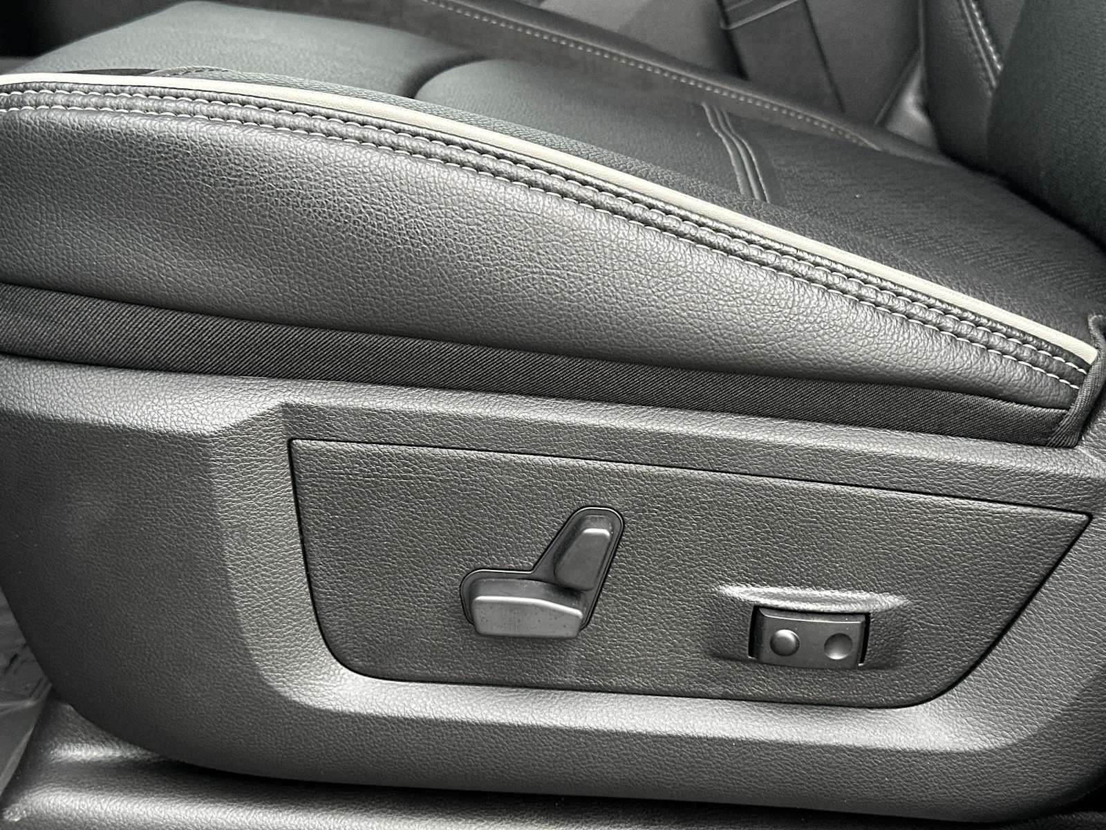 Thumbnail: 2026 RAM 3500 - 14