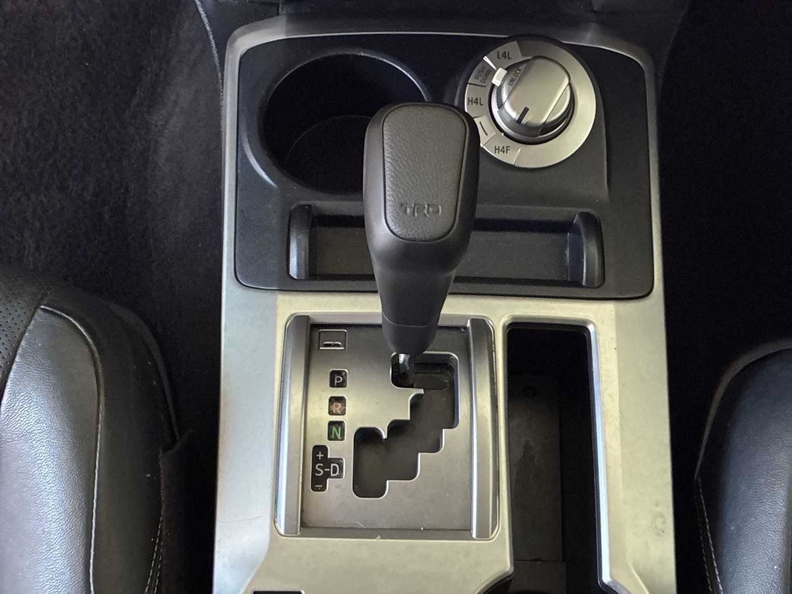 Thumbnail: 2019 Toyota 4Runner - 22