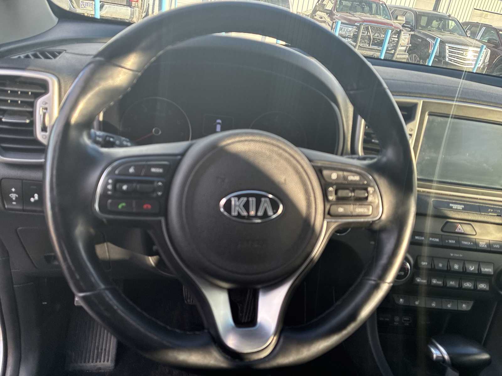 Thumbnail: 2017 Kia Sportage - 11