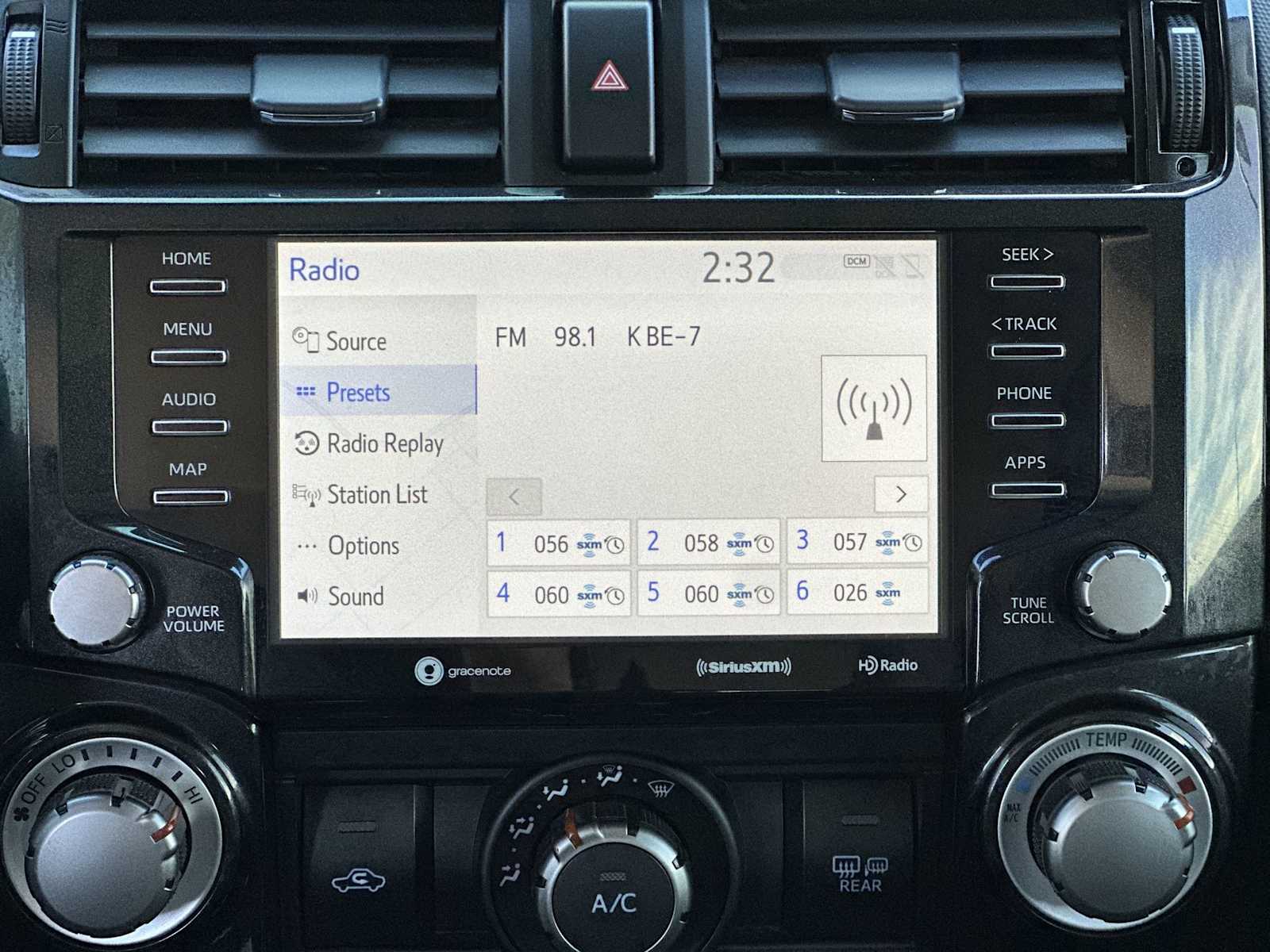 Thumbnail: 2023 Toyota 4Runner - 12