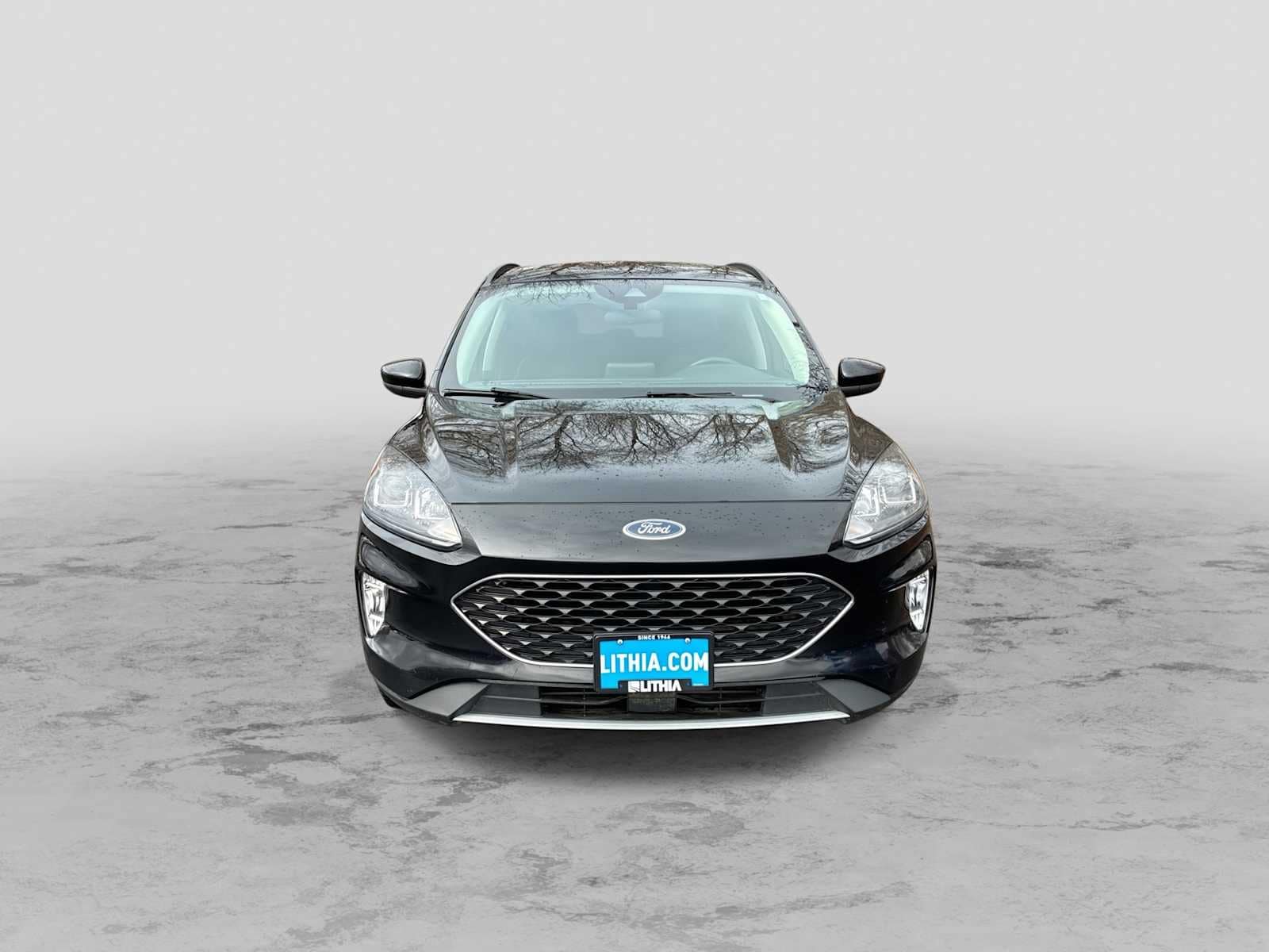 Thumbnail: 2021 Ford Escape - 3