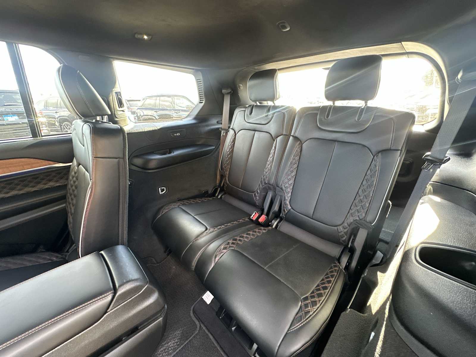 Thumbnail: 2023 Jeep Grand Cherokee - 25