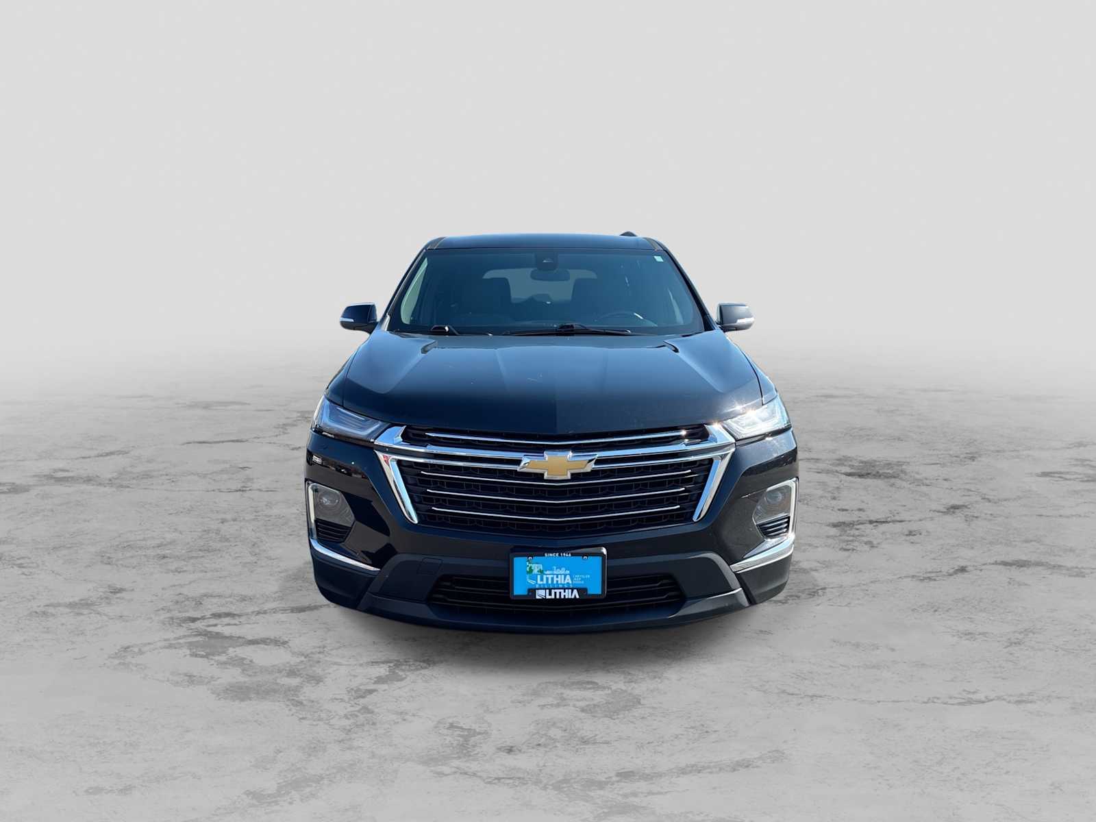 Thumbnail: 2022 Chevrolet Traverse - 3