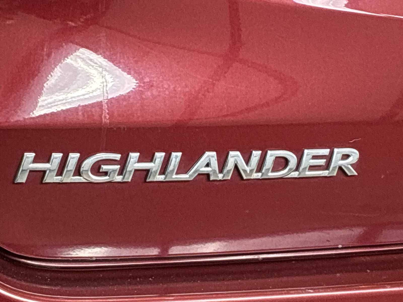 Thumbnail: 2018 Toyota Highlander - 27