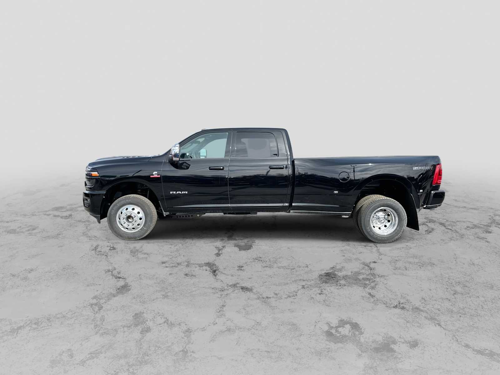 Thumbnail: 2026 RAM 3500 - 5