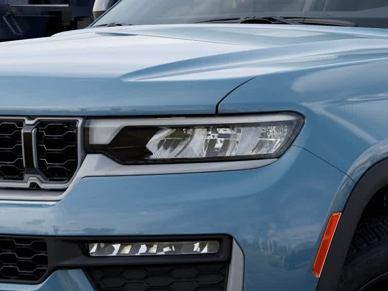 Thumbnail: 2026 Jeep Grand Cherokee - 6