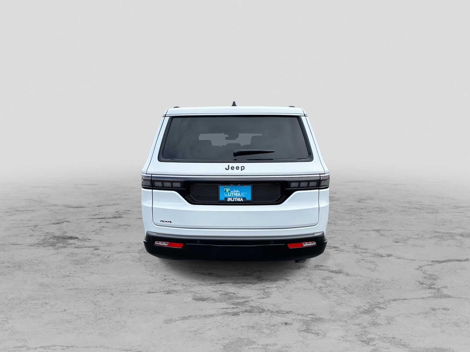 Thumbnail: 2026 Jeep Grand Wagoneer L - 7