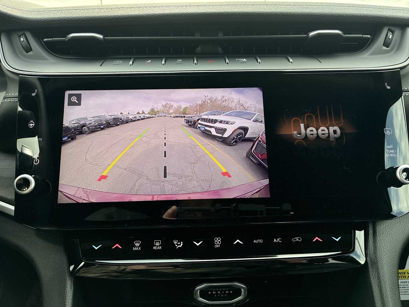 Thumbnail: 2026 Jeep Grand Cherokee - 24