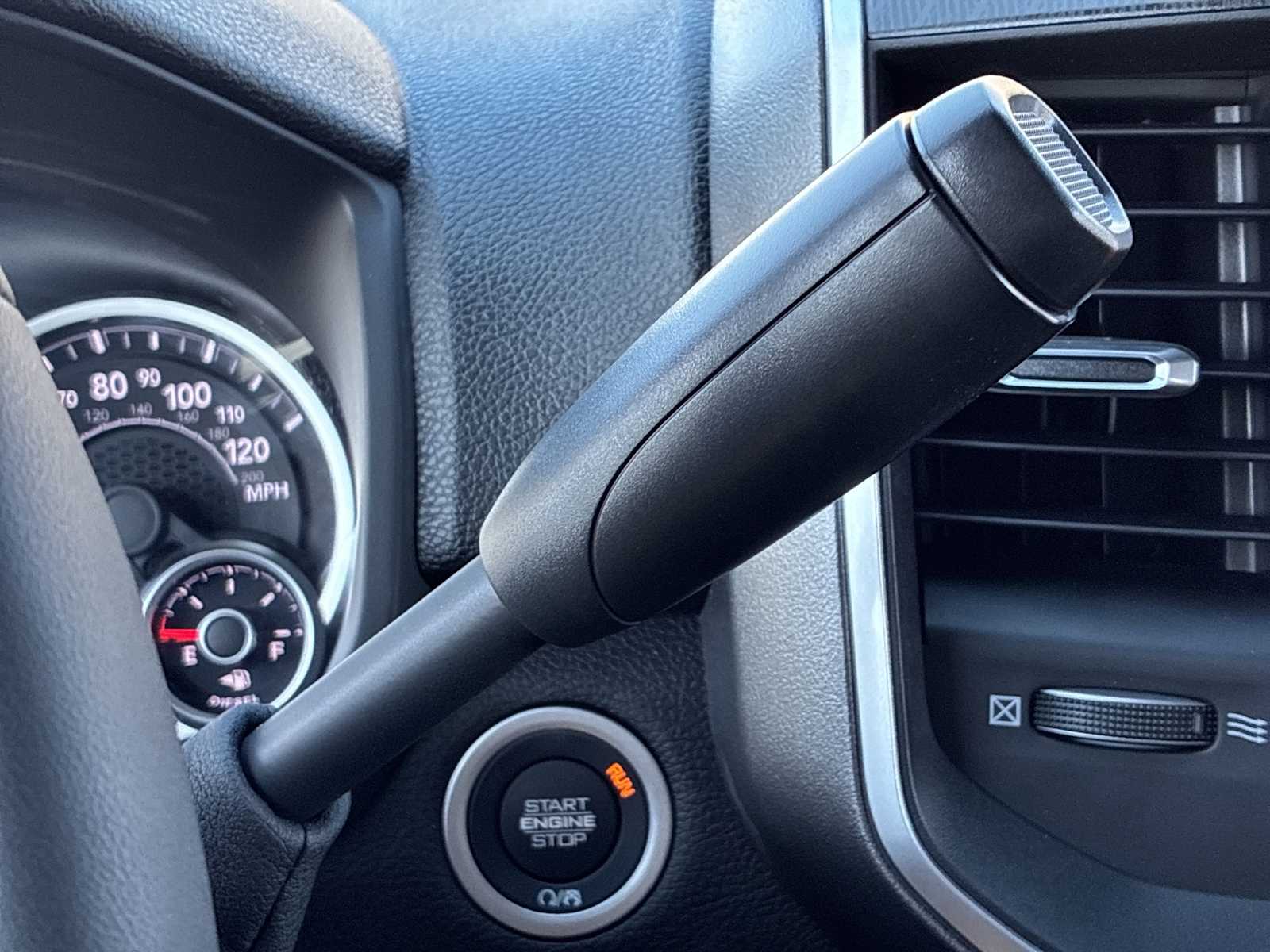 2025 RAM 2500 Big Horn - Photo 19