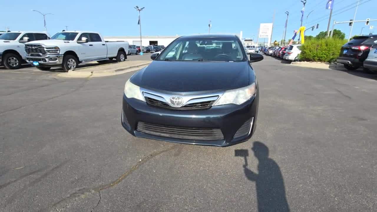 Thumbnail: 2014 Toyota Camry - 3