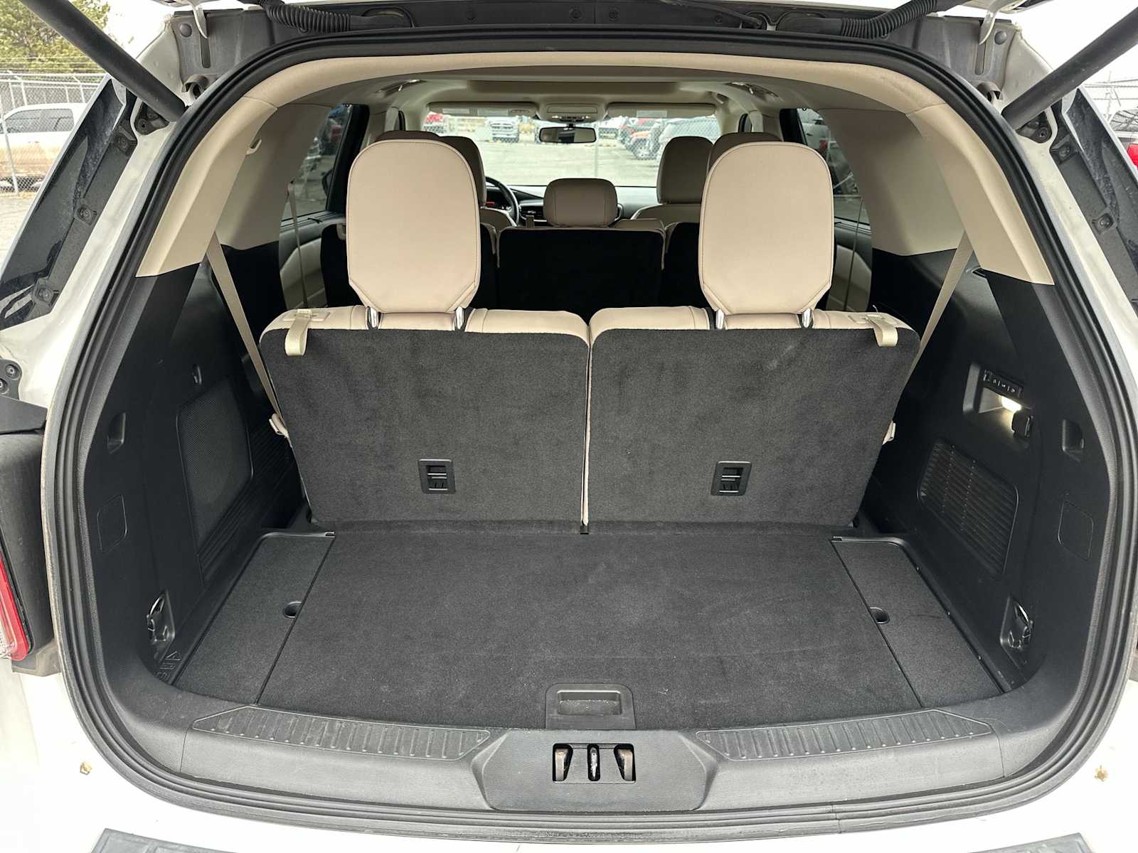 Thumbnail: 2021 Ford Explorer - 19