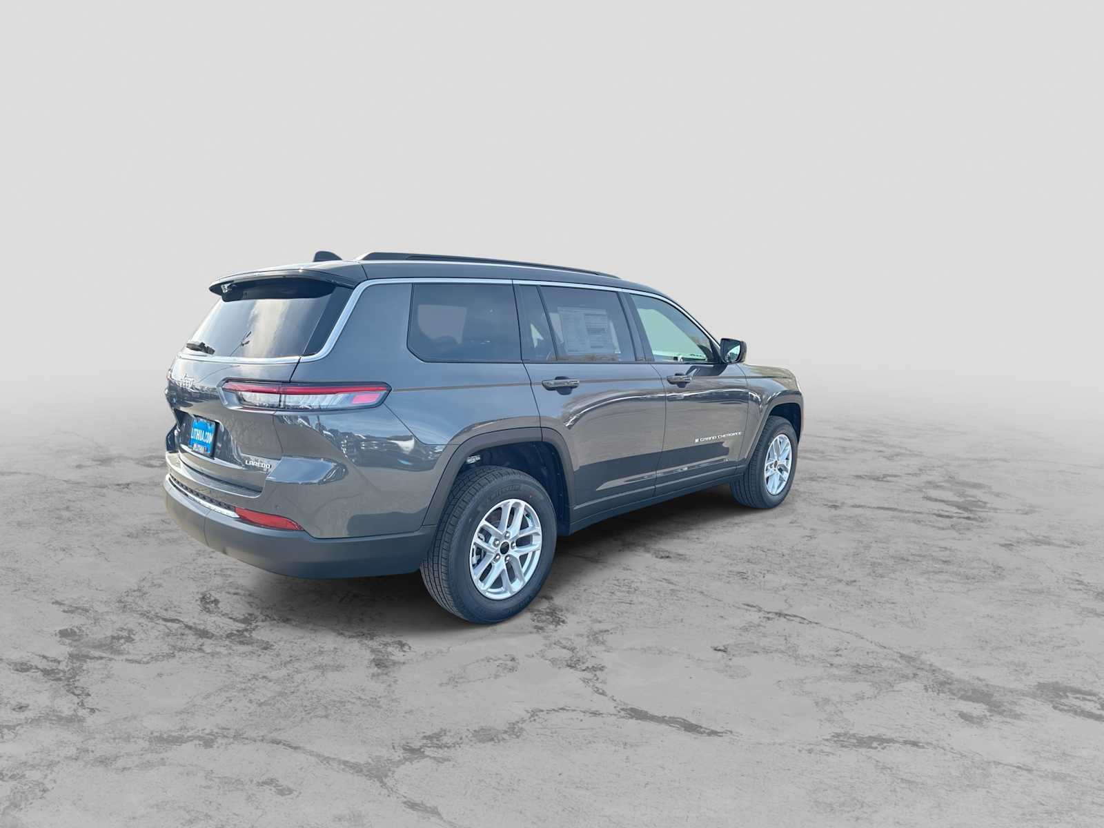 Thumbnail: 2026 Jeep Grand Cherokee - 8