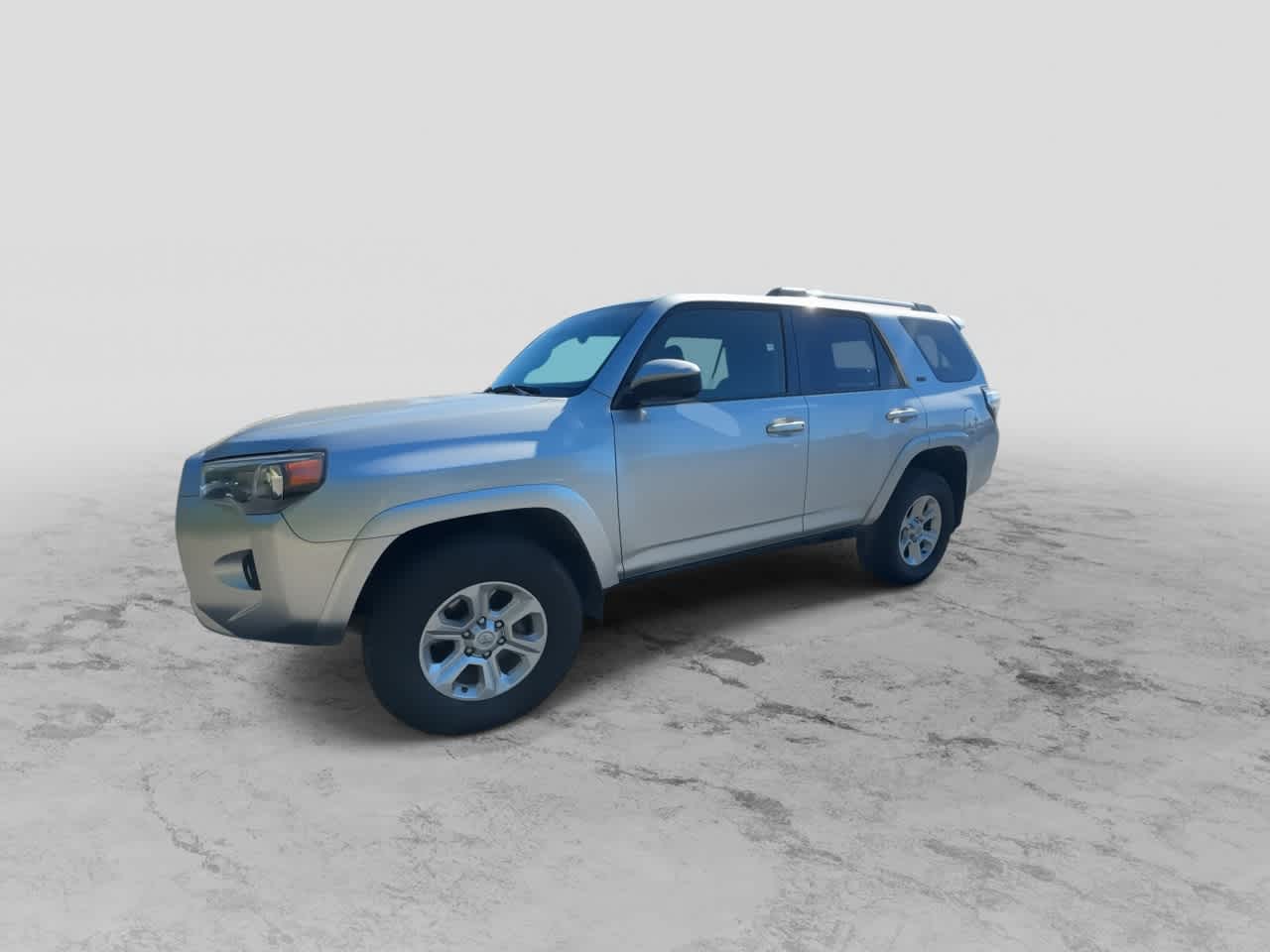 2022 Toyota 4Runner SR5 photo 4