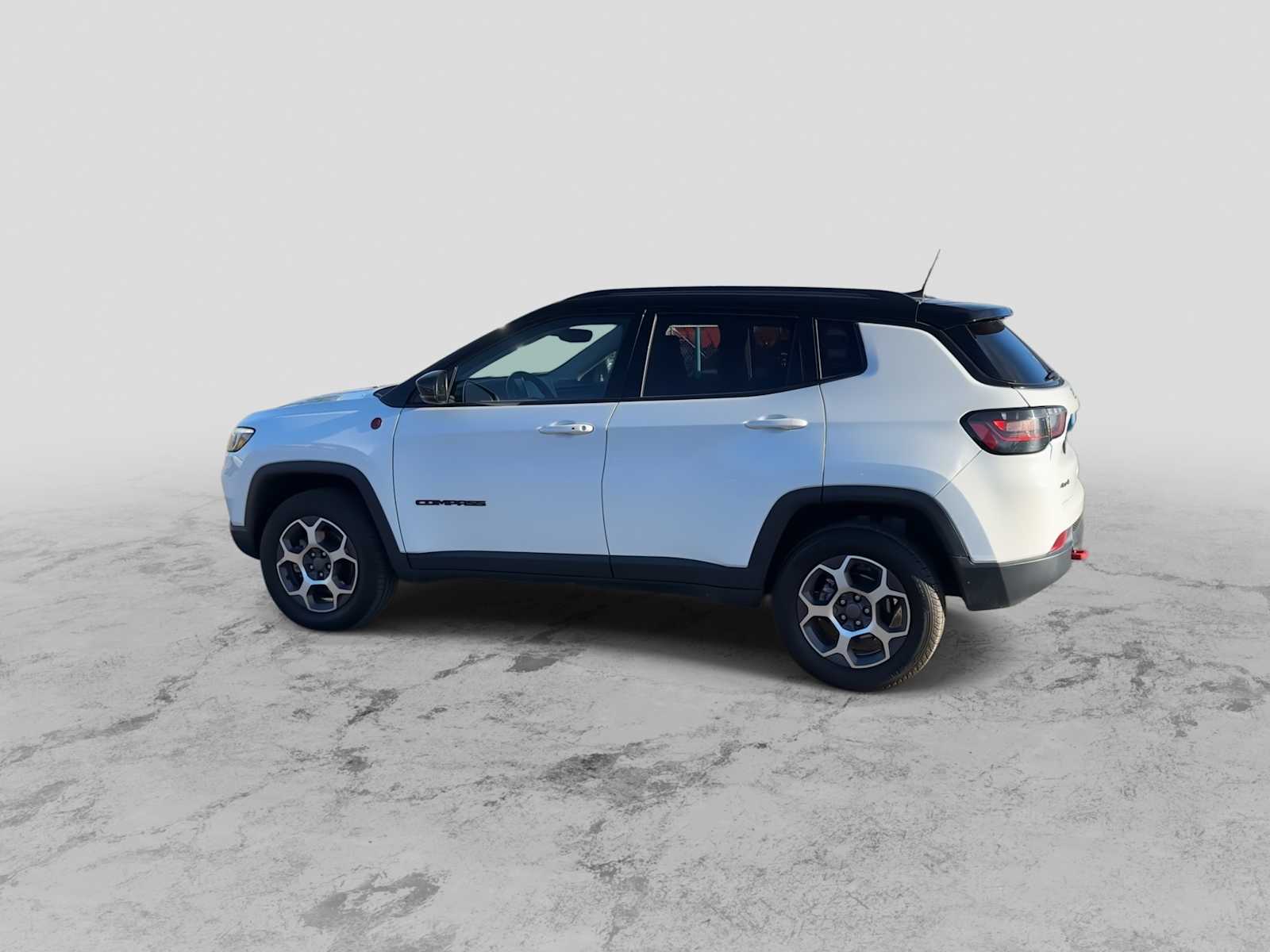 Thumbnail: 2022 Jeep Compass - 5