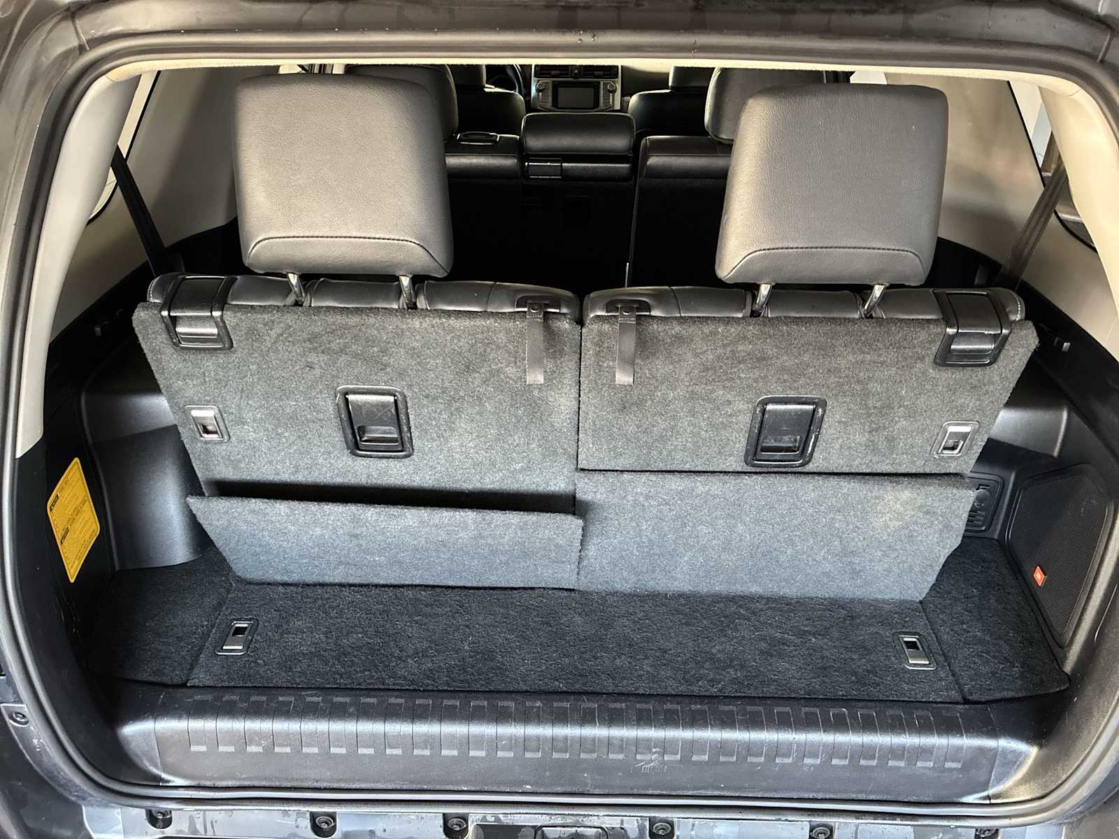 Thumbnail: 2019 Toyota 4Runner - 21