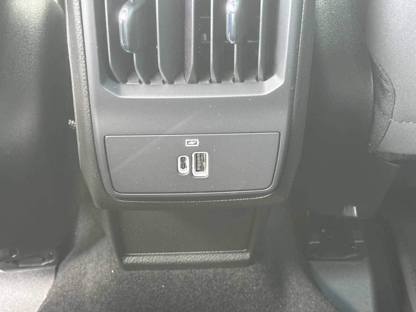 Thumbnail: 2025 Dodge Hornet - 16