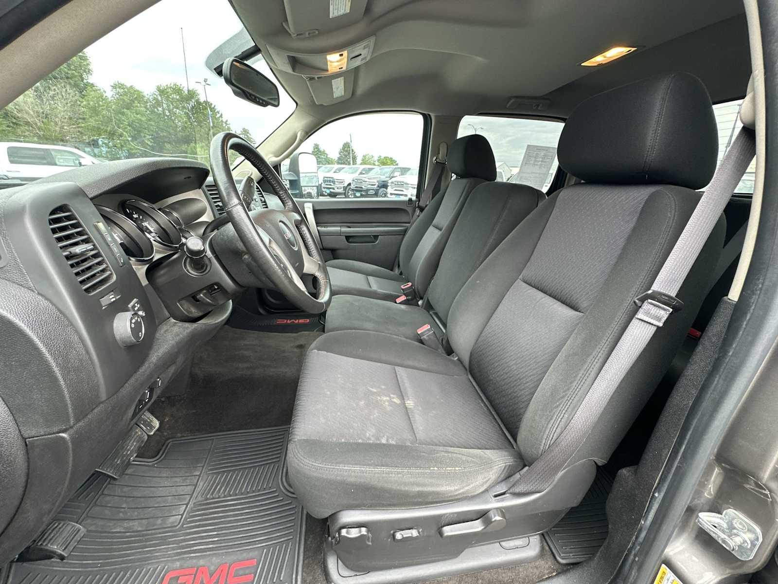 Thumbnail: 2013 GMC Sierra 2500 - 13